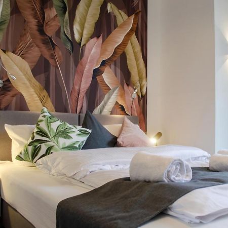 Homely Stay Studio 8 - Relaxed Self-Check-In Room In Münih Dış mekan fotoğraf
